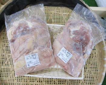 会津地鶏の肉の写真
